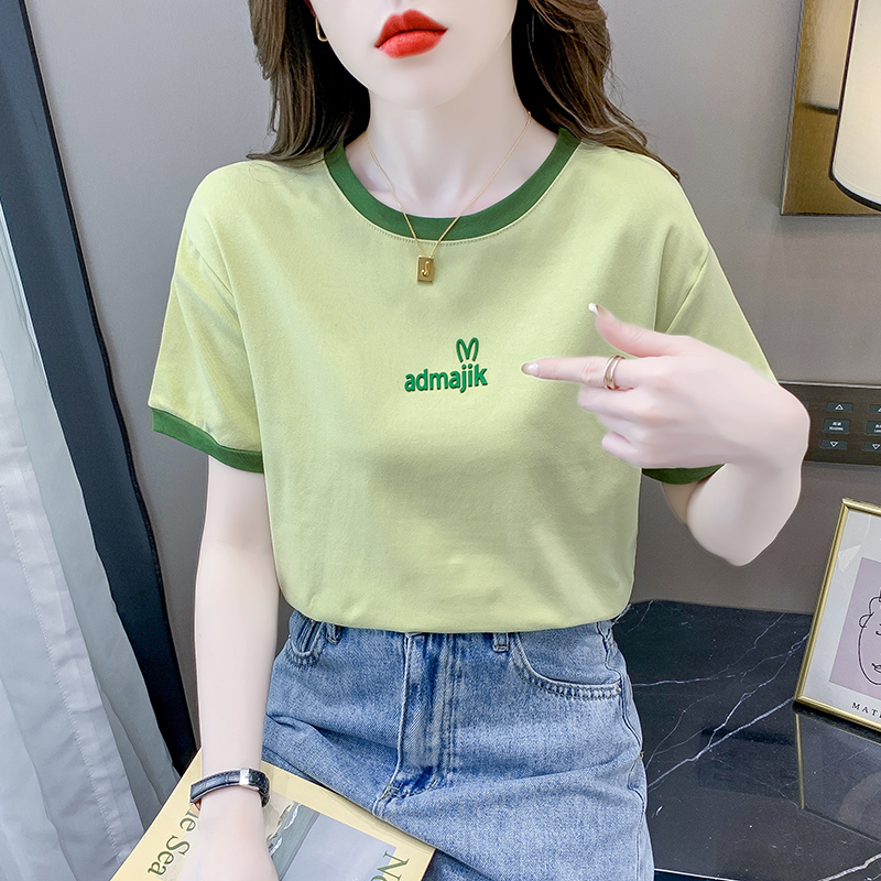เสื้อเชิ้ตผู้หญิงใส่ทํางาน 390 บาทต่อชิ้น ฟรีค่าจัดส่ง