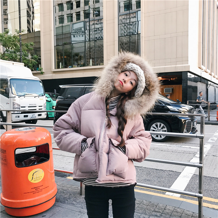 เสื้อกันหนาวฮู้ดดี้ แต่งเฟอร์ขนฟู สีชมพู ทั้งอุ่นทั้งน่ารัก แนะนำเลยจ้า