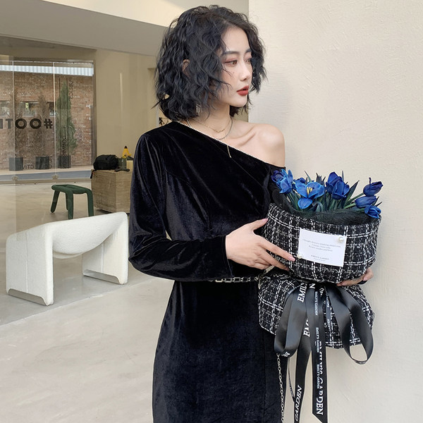 ชุดราตรี ชุดราตรีสวยหรู แบบ ทันสมัย Evening dress