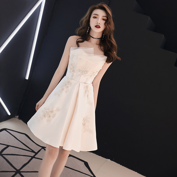 ชุดราตรี ชุดออกงาน ดีไซน์หรู แบรนด์ Angel