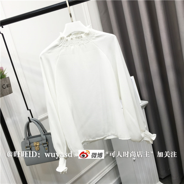 เสื้อแฟชั่นแขนยาว ผ้าเนื้อดีมีลายในตัว ถ่ายจากสินค้าจริง ทรงสวย งานดีเลยจ้า พร้อมส่ง