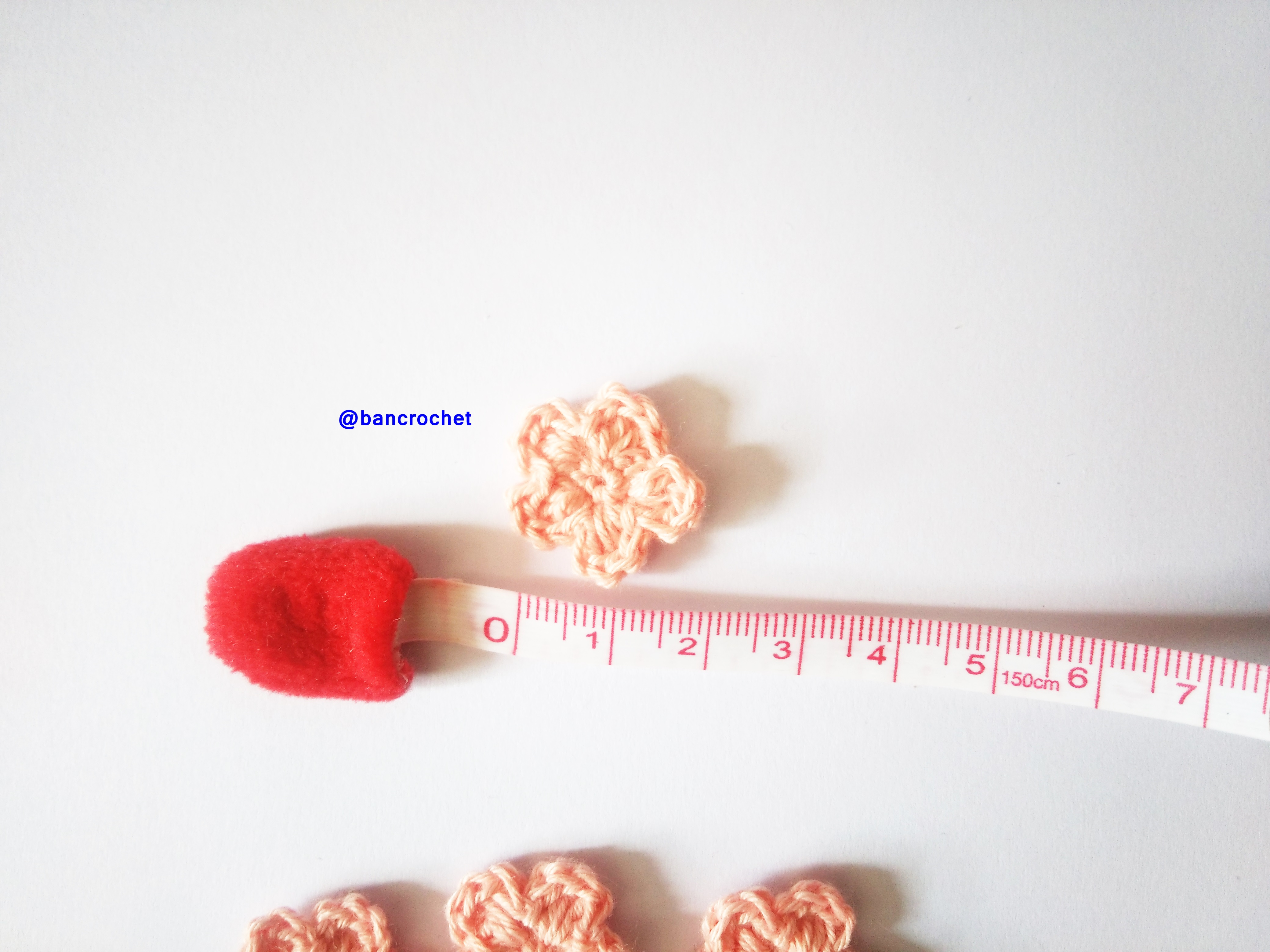 Bancrochet ดอกไม้ถักโครเชต์ crochet flowers โอรส 1.5 cm