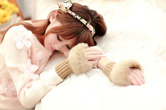 ถุงมือขนเฟอร์ กันหนาว พร้อมส่ง KHAKI