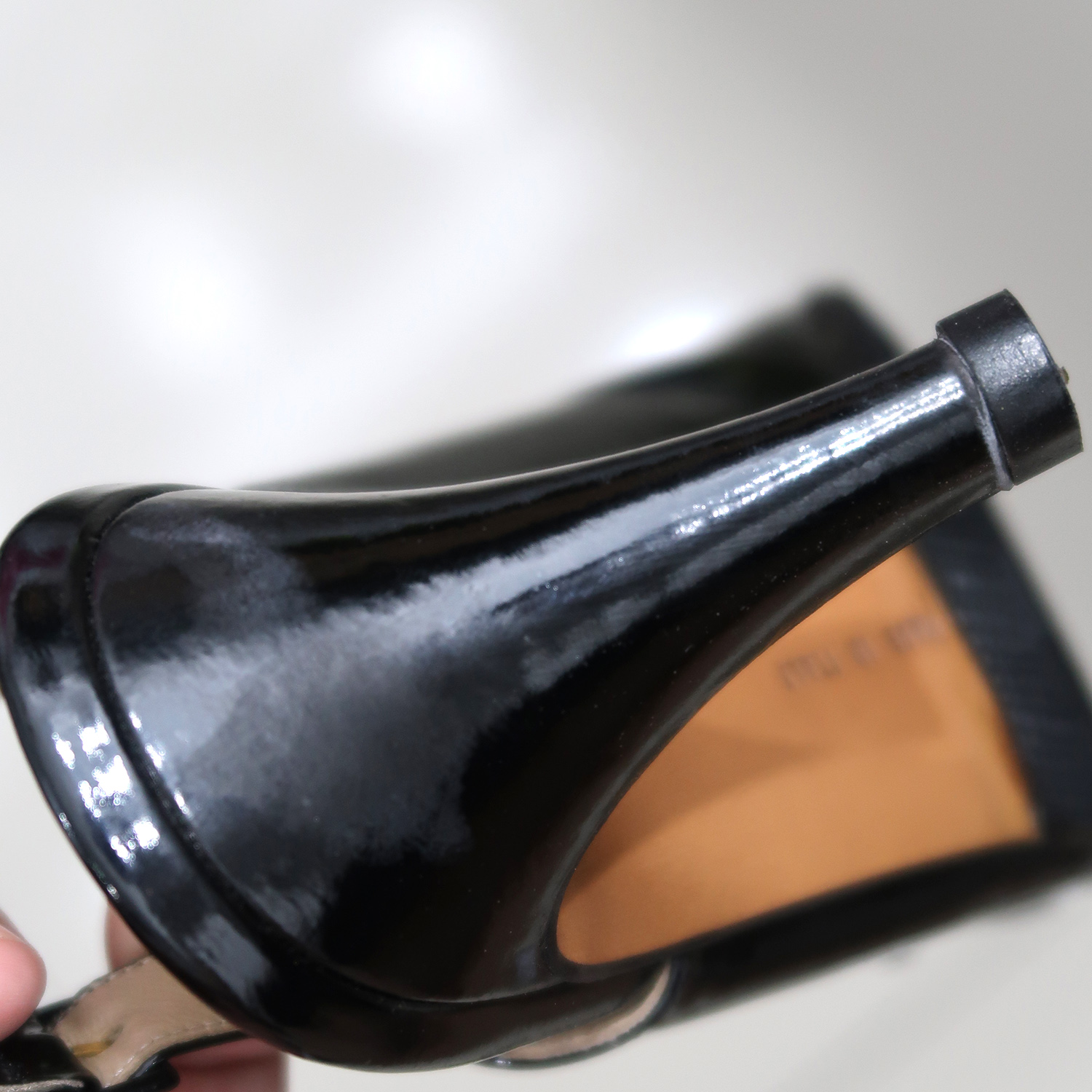 Salvatore Ferragamo Black Patent Leather Bow Sling Back Pumps Size 6.5