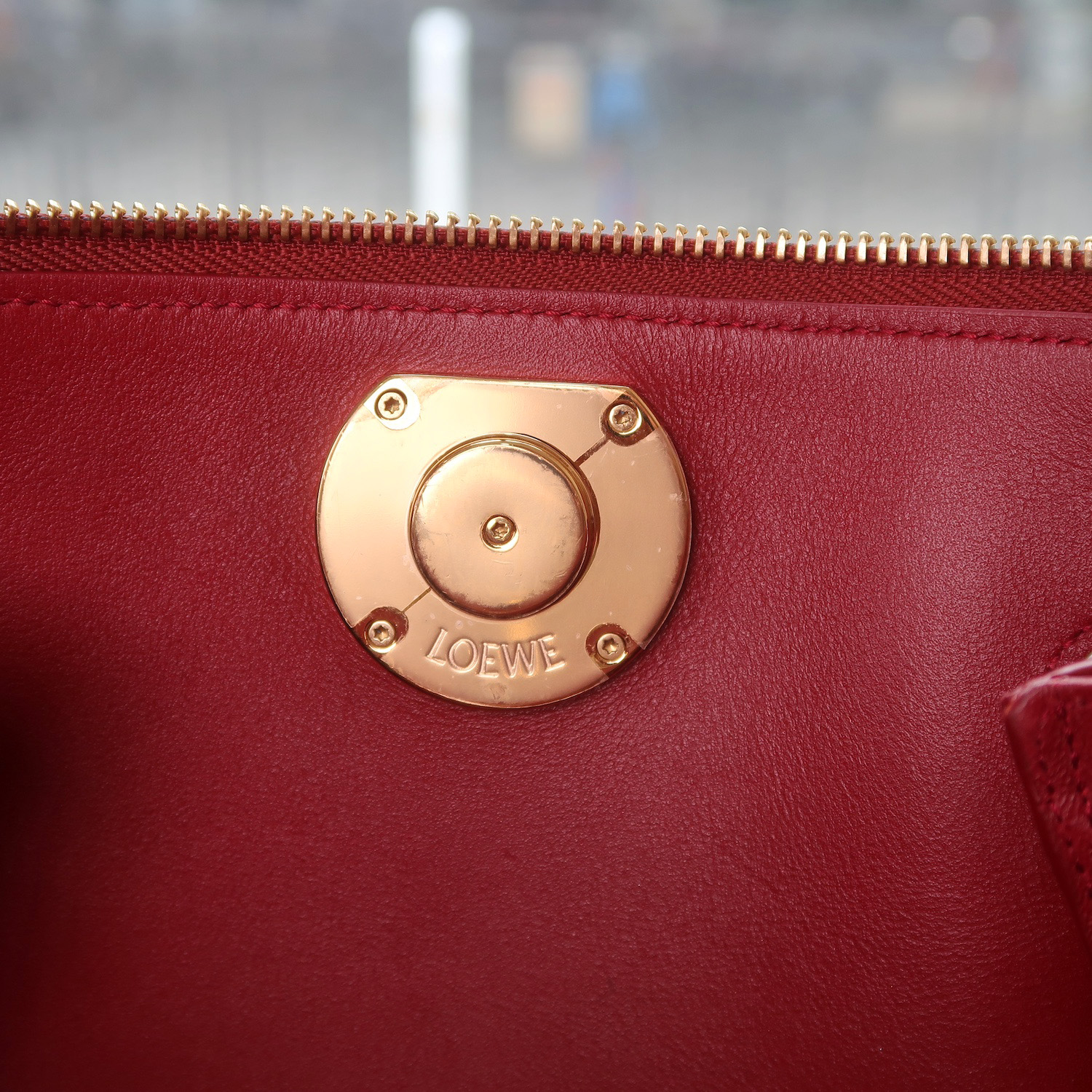 Loewe Brunt Red Calf Small Madrid Bag (ใบเสร็จไทย 1 เดือน ลด 1 แสน)