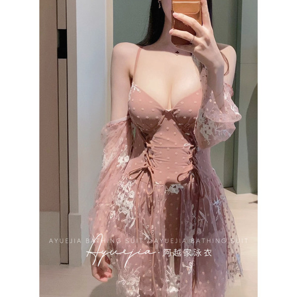 ชุดว่ายน้ำผู้หญิง ชุดว่ายน้ำน่ารัก Bikini ชุดไปทะเล
