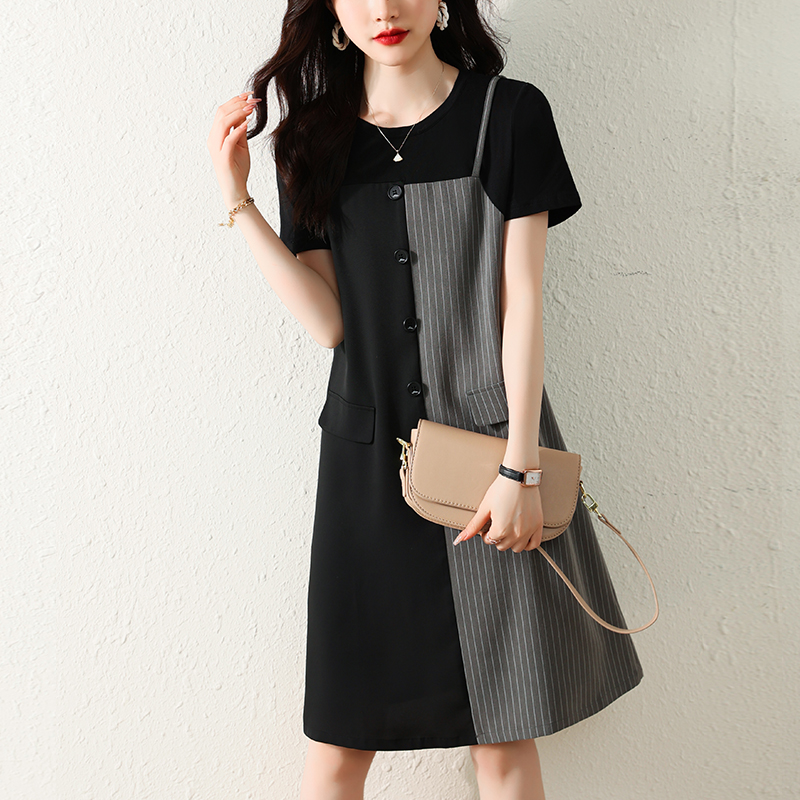 เดรสสาวอวบ มีไซส์ L-4XLอกเสื้อ 38-47 นิ้ว ใส่ได้ทั้งสาวหุ่นดีน่ารักจนถึงสาวอวบพลัสไซส์ จัดส่งฟรี! ทักแชทสั่งซื้อ