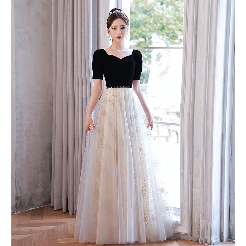 ชุดราตรี ชุดราตรีสวยหรู แบบ ทันสมัย Evening dress