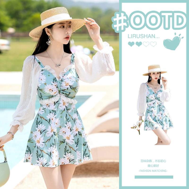 ชุดว่ายน้ำผู้หญิง ชุดว่ายน้ำน่ารัก Bikini ชุดไปทะเล