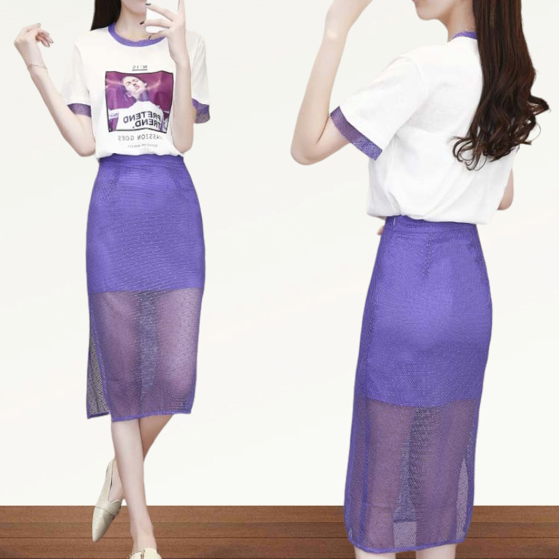 Set_bs1670 ชุดเซ็ท 2 ชิ้น(เสื้อ+กระโปรง) เสื้อยืดสีพื้นขาวสกรีนลายดิจิตอลสีสวยคมชัด+กระโปรงซิปข้างผ้าตาข่ายเนื้อดีหนาสวยมีซับในผ่าชายกระโปรงเล็กน้อยเพื่อความคล่องตัว งานสวยงานดีสวยชิคไม่ซ้ำใคร มี 2 สี ม่วง, ดำ