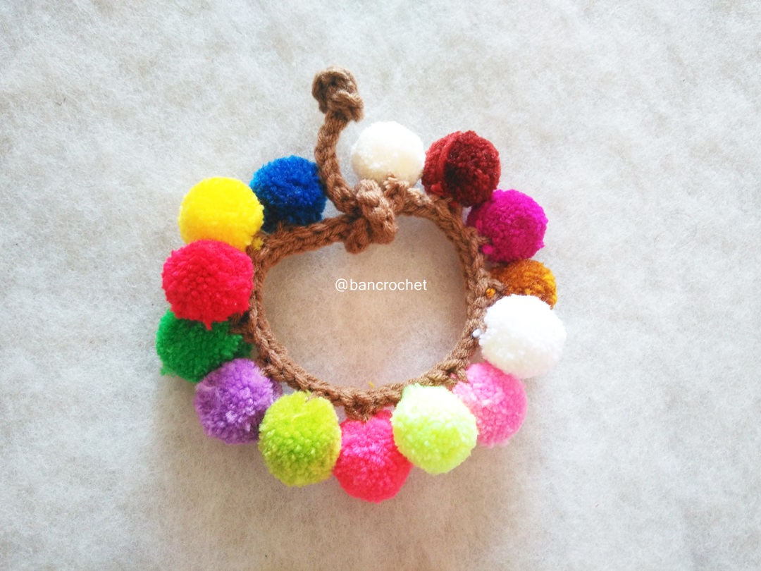 Bancrochet กำไลปอมปอม pompom bracelet crochet หลากสี 3 นิ้ว