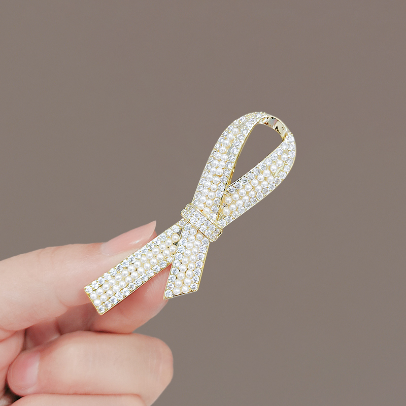 เข็มกลัด เข็มกลัดสวยๆ เข็มกลัดติดเสื้อ Brooch