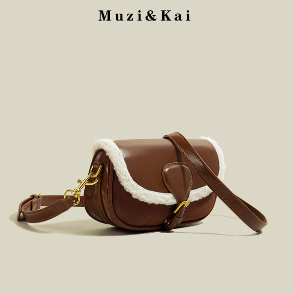 กระเป๋าสะพายข้างผู้หญิง กระเป๋าสะพายสไตล์เกาหลี By Muzi&Kai
