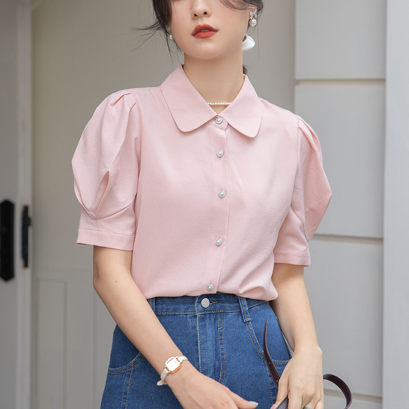 เสื้อเชิ้ตผู้หญิงแขนยาว เสื้อเชิ้ตผู้หญิงใส่ทํางาน 390 บาทต่อชิ้น ฟรีค่าจัดส่ง