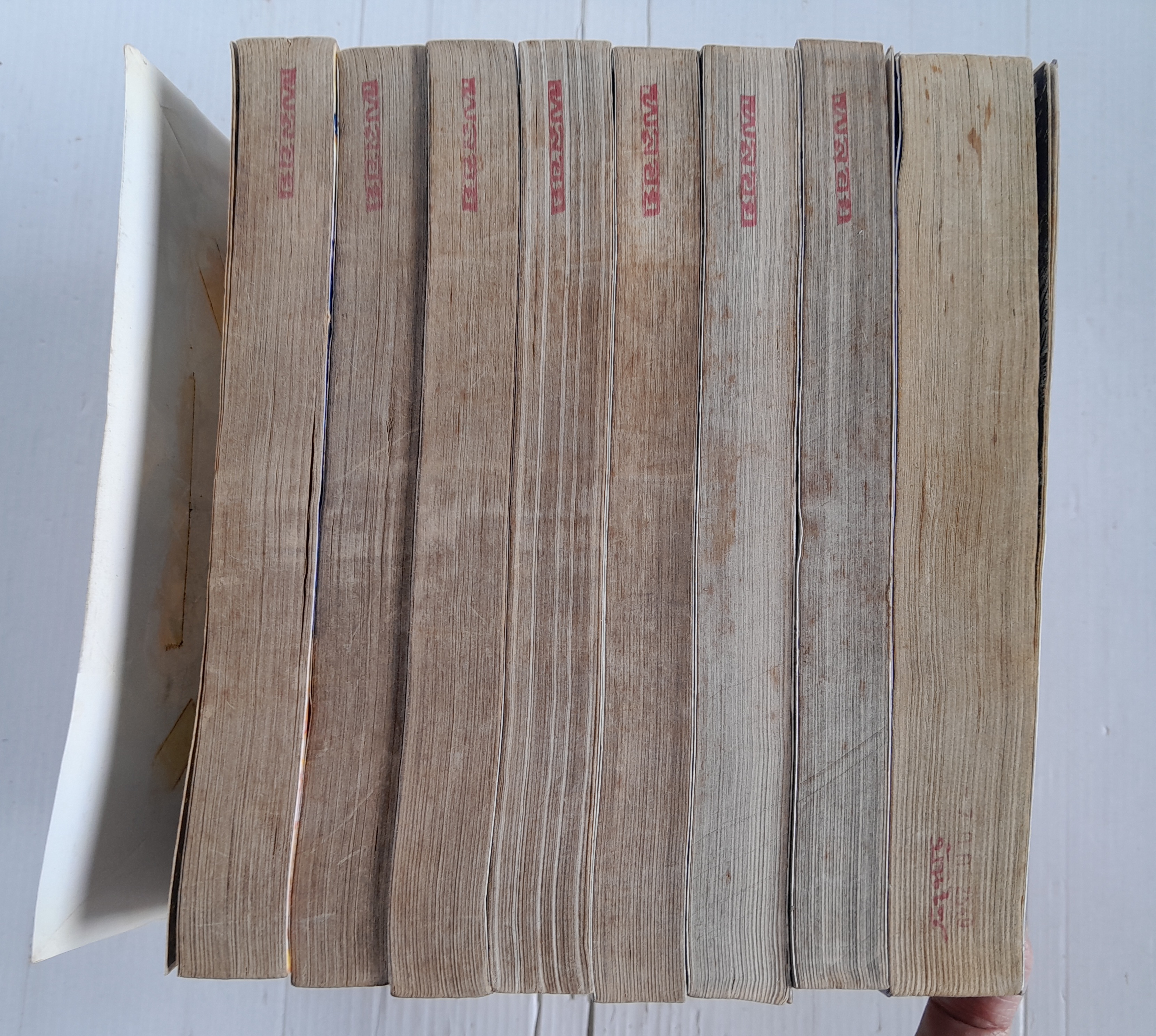 Battle Royal เกมส์ล่าหฤโหด 8 เล่มจบ