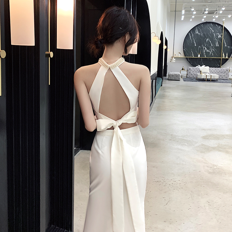 ชุดราตรี ชุดราตรีสวยหรู แบบ ทันสมัย Evening dress