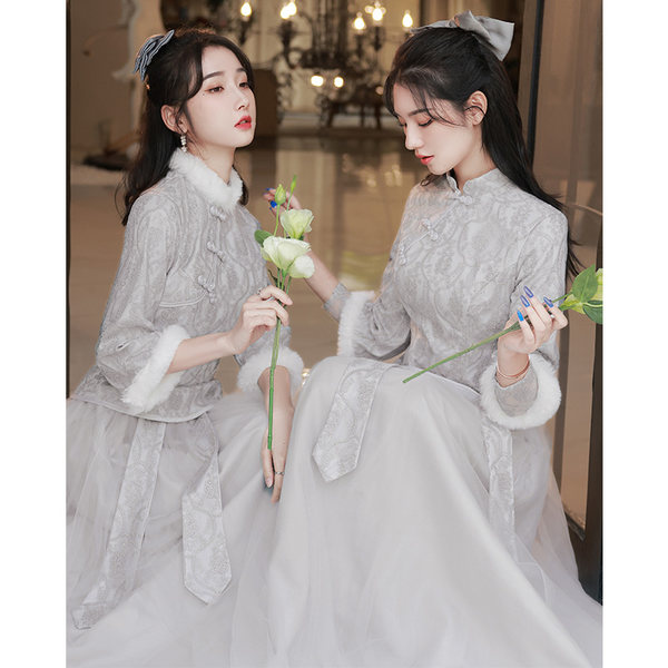 ชุดเพื่อนเจ้าสาว ชุดไปงานแต่งงาน
