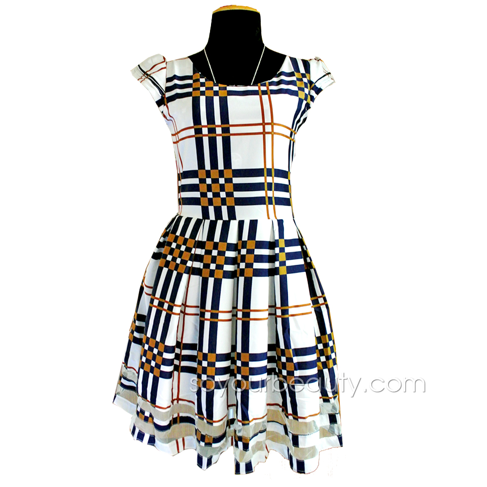 ชุดเดรสสั้นลายสก๊อตมีเข้มขัดเข้าชุด