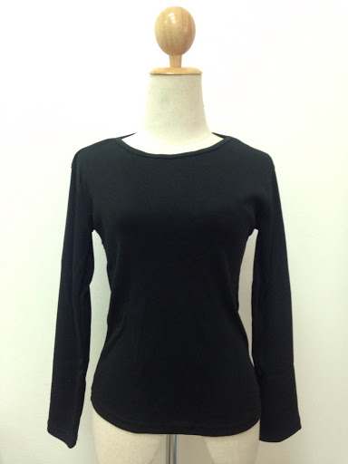 เสื้อสเวตเตอร์ ไหมพรม ผ้าร่อง สุดฮิตใส่สบาย