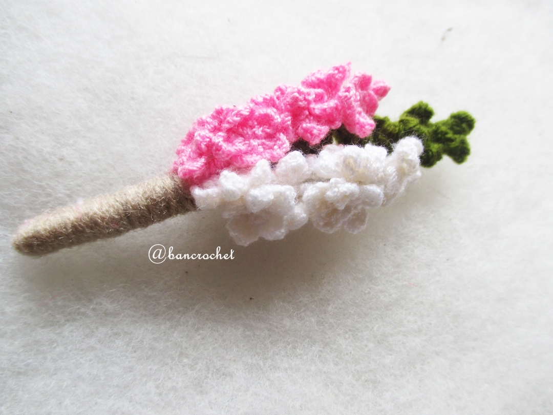 ช่อดอกไม้ติดเสื้อเจ้าบ่าว/เพื่อนเจ้าบ่าวงานแต่งงานถักโครเชต์ boutonniere chochet