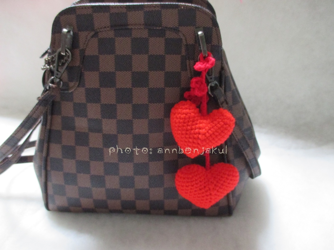 ที่ห้อยกระเป๋าหัวใจคู่