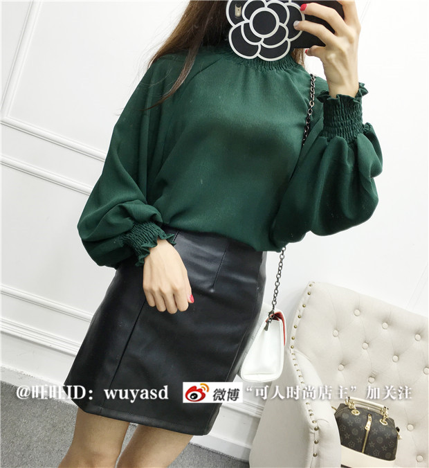 เสื้อแฟชั่นแขนยาว ผ้าเนื้อดีมีลายในตัว ถ่ายจากสินค้าจริง ทรงสวย งานดีเลยจ้า พร้อมส่ง