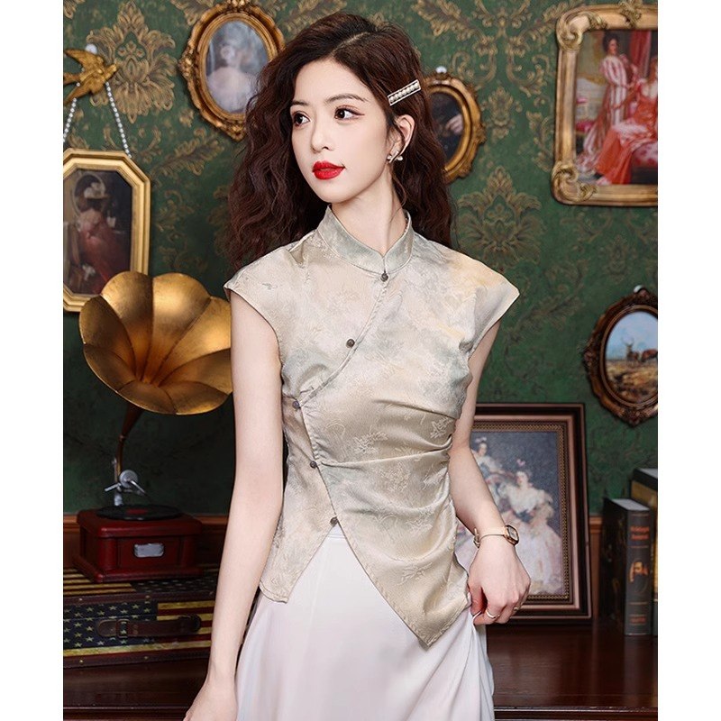 เสื้อเชิ้ตผู้หญิงใส่ทํางาน 390 บาทต่อชิ้น ฟรีค่าจัดส่ง