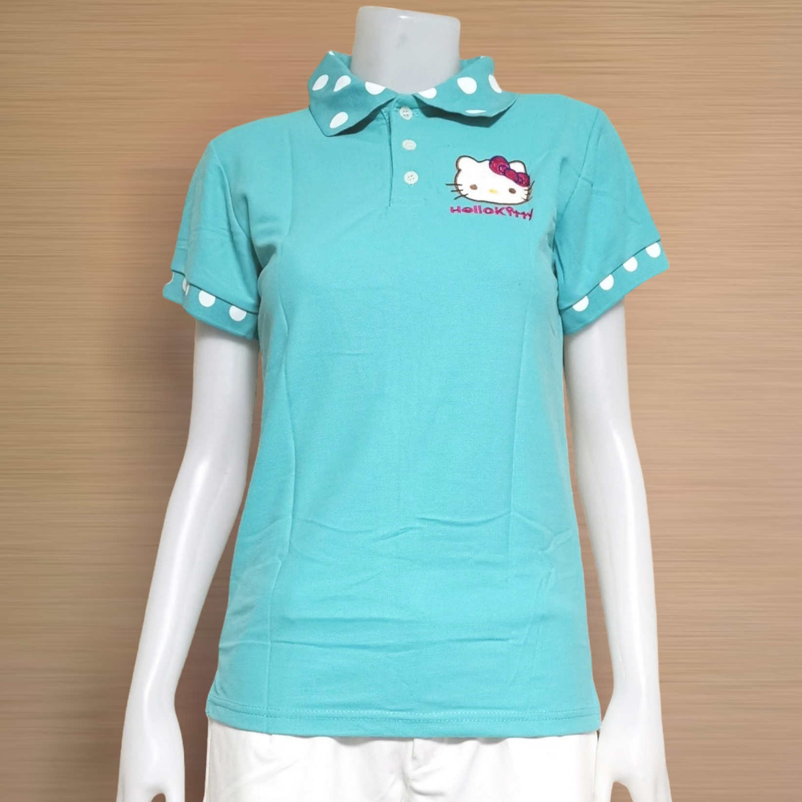 Blouse3348 เสื้อยืดคอปกงานป้าย Kitty ปักรูปแมวคิตตี้ที่อกและหลัง ผ้าโปโลเกรดเอเนื้อดีนิ่มยืดได้ งานน่ารักแมทช์กับอะไรก็เข้า