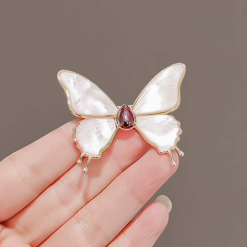 เข็มกลัด เข็มกลัดสวยๆ เข็มกลัดติดเสื้อ Brooch