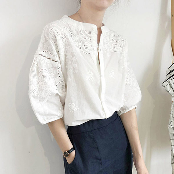 เสื้อลูกไม้ แขนสั้น