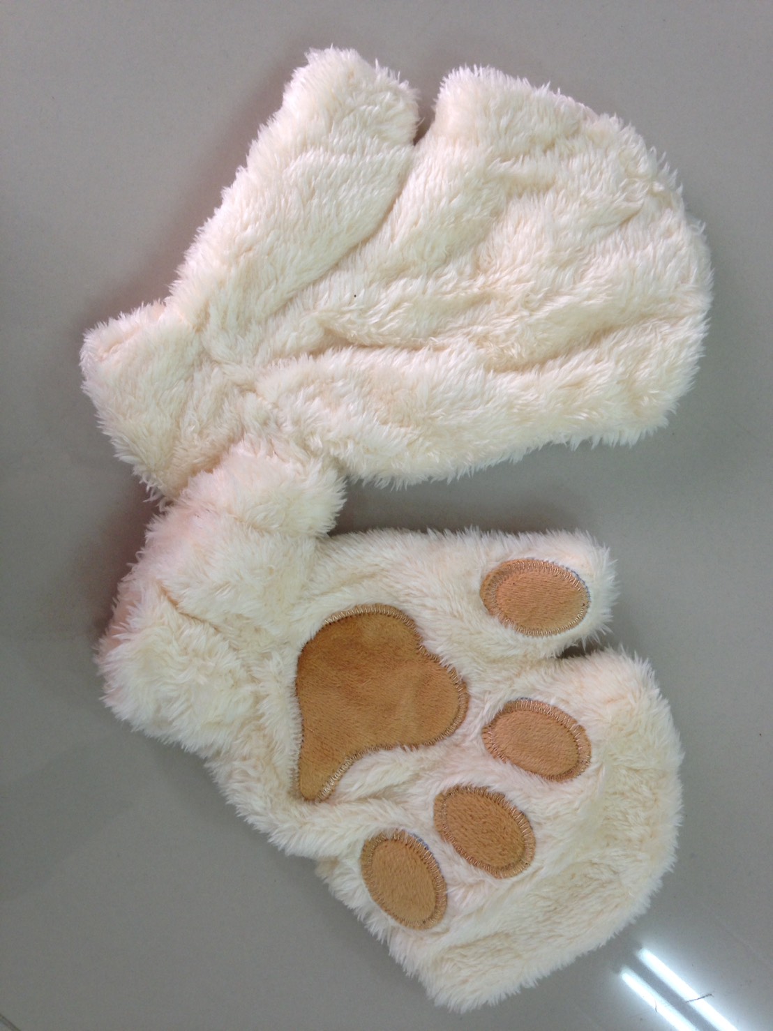 ถุงมือกันหนาว ขนแมวนุ่มๆ ใครชอบแนวแบ๊วๆ ห้ามพลาด