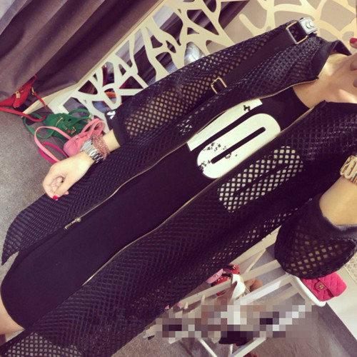 เสื้อคลุมตัวยาว แนวๆ แบบเกาหลี ตารางซีทรู เท่ๆ พร้อมส่ง ดำ