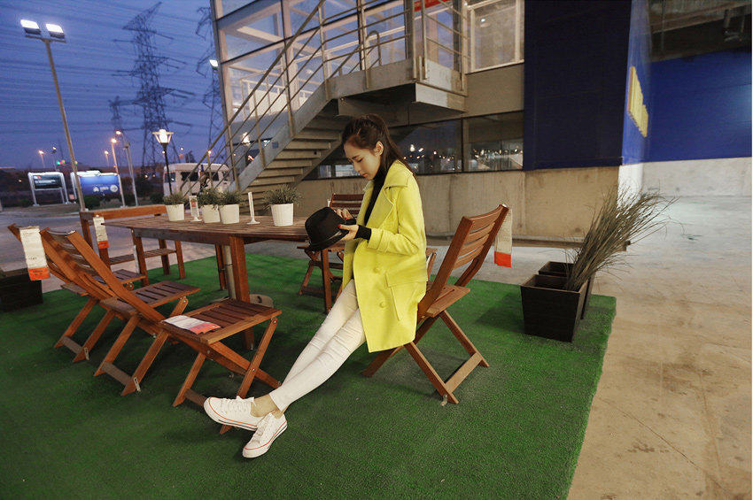 Korean hot double-breasted long-sleeved coat โค้ททรงสวยสีเขียวนีออน แบรนด์ RJ STORY แท้ พร้อมส่ง สีเขียวนีออน ตามภาพ สีจริงสวยค่ะ