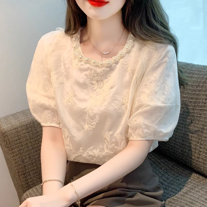 เสื้อเชิ้ตผู้หญิงใส่ทํางาน 390 บาทต่อชิ้น ฟรีค่าจัดส่ง