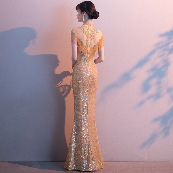 ชุดราตรี ชุดราตรีสวยหรู แบบ ทันสมัย Evening dress