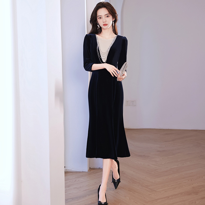 ชุดราตรี ชุดราตรีสวยหรู แบบ ทันสมัย Evening dress