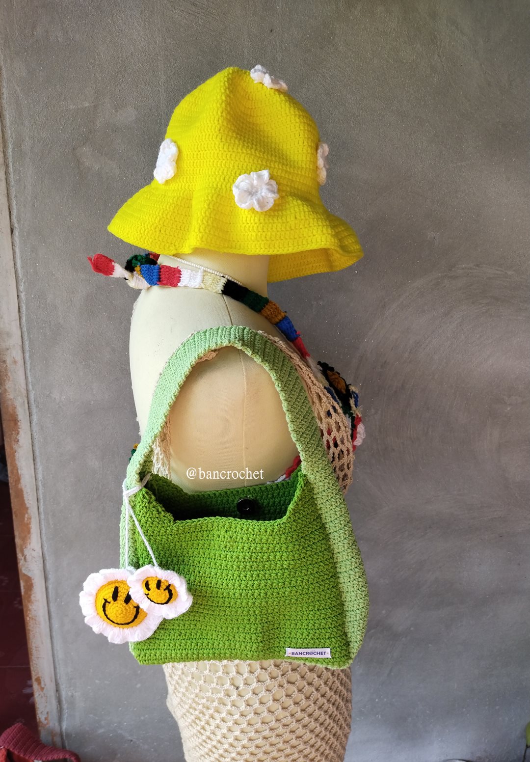 Bancrochet กระเป๋าถักโครเชต์ crochet bag เขียว 8*5.5 สาย 7 inch