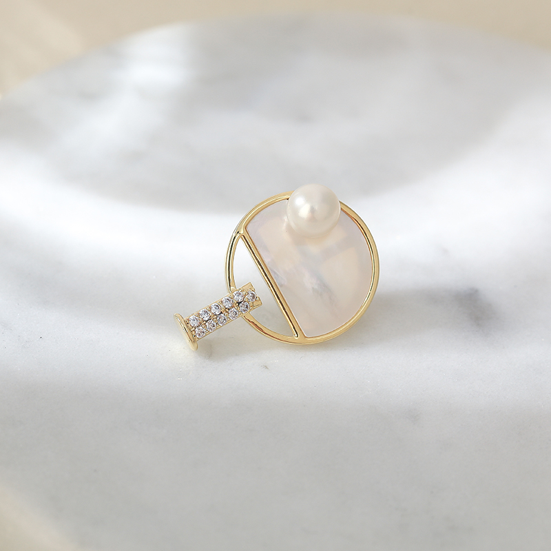 เข็มกลัด เข็มกลัดสวยๆ เข็มกลัดติดเสื้อ Brooch