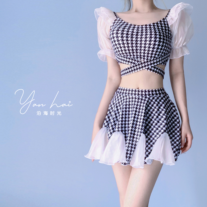 ชุดว่ายน้ำผู้หญิง ชุดว่ายน้ำน่ารัก Bikini ชุดไปทะเล