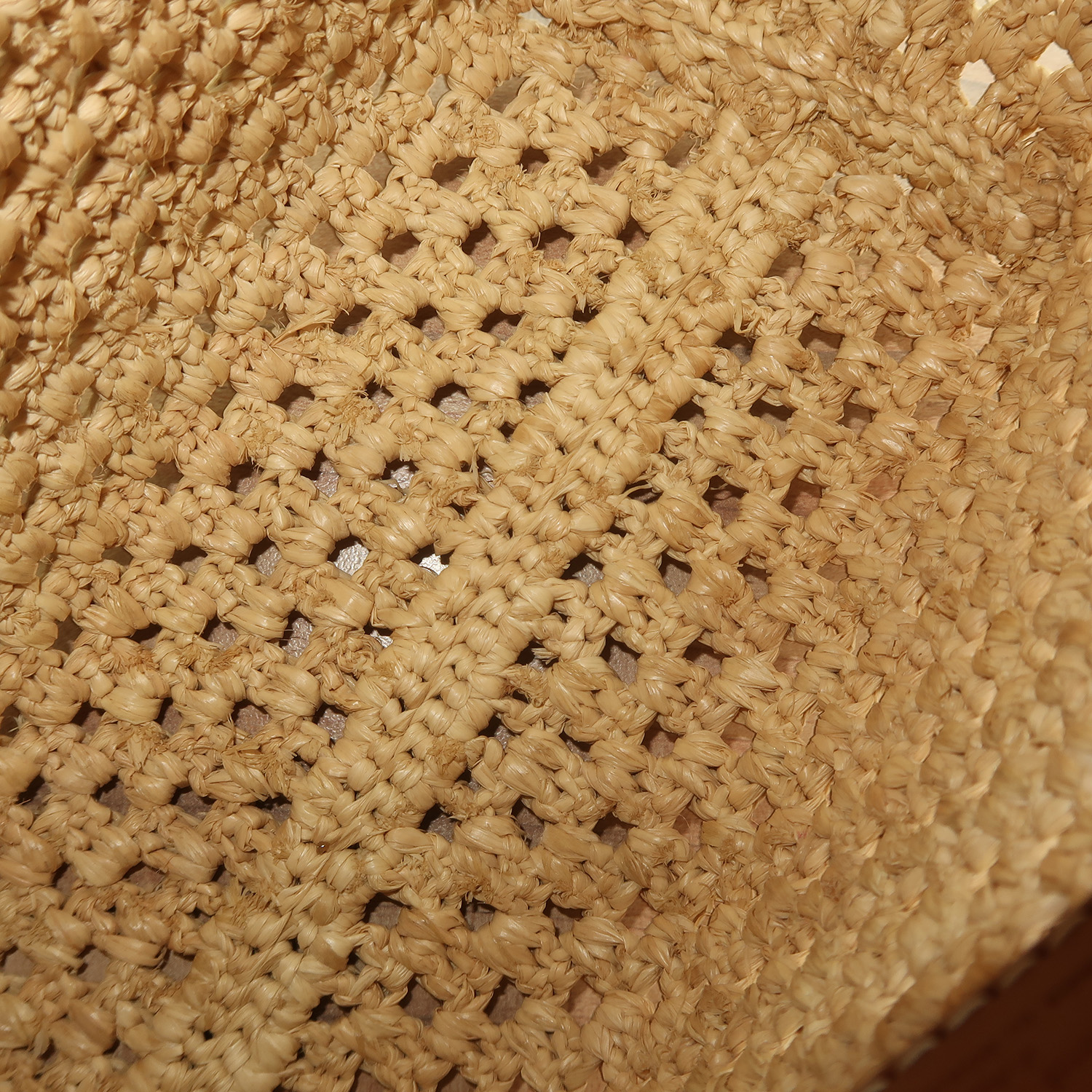 LV Natural Tan Raffia Hills Pochette (พารากอน 8 วัน)