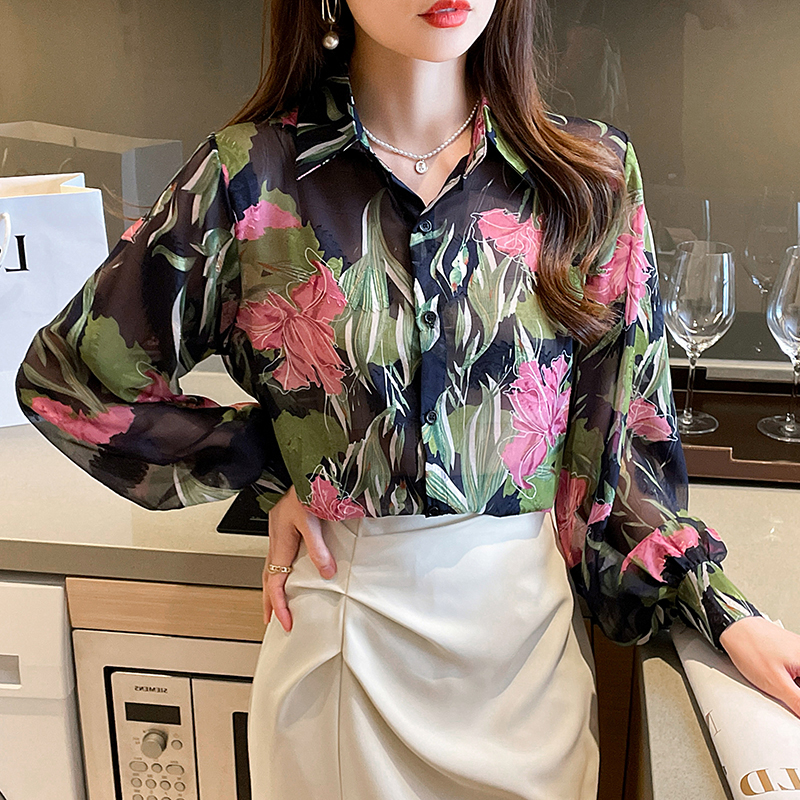 เสื้อเชิ้ตผู้หญิงแขนยาว เสื้อเชิ้ตผู้หญิงใส่ทํางาน 390 บาทต่อชิ้น ฟรีค่าจัดส่ง