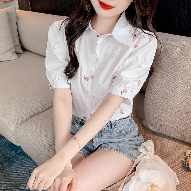 เสื้อเชิ้ตผู้หญิงใส่ทํางาน 390 บาทต่อชิ้น ฟรีค่าจัดส่ง