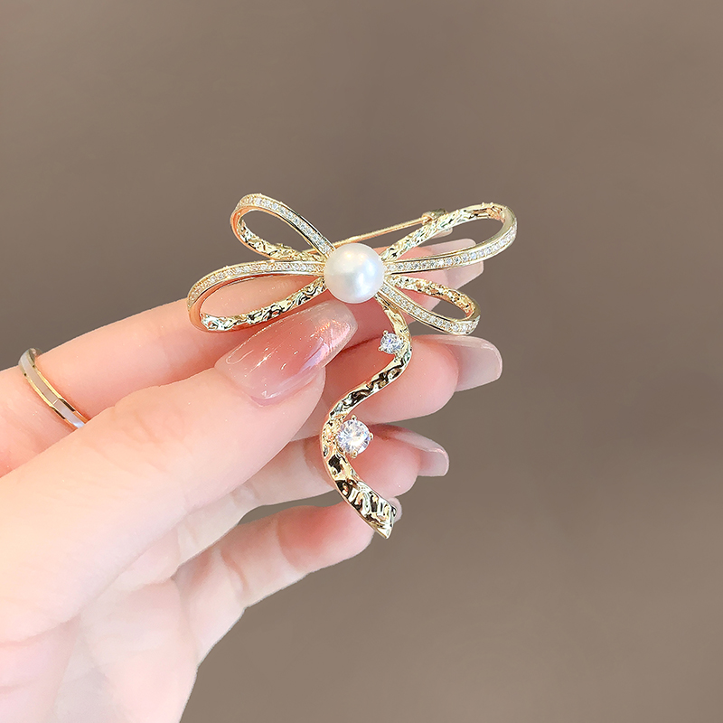 เข็มกลัด เข็มกลัดสวยๆ เข็มกลัดติดเสื้อ Brooch