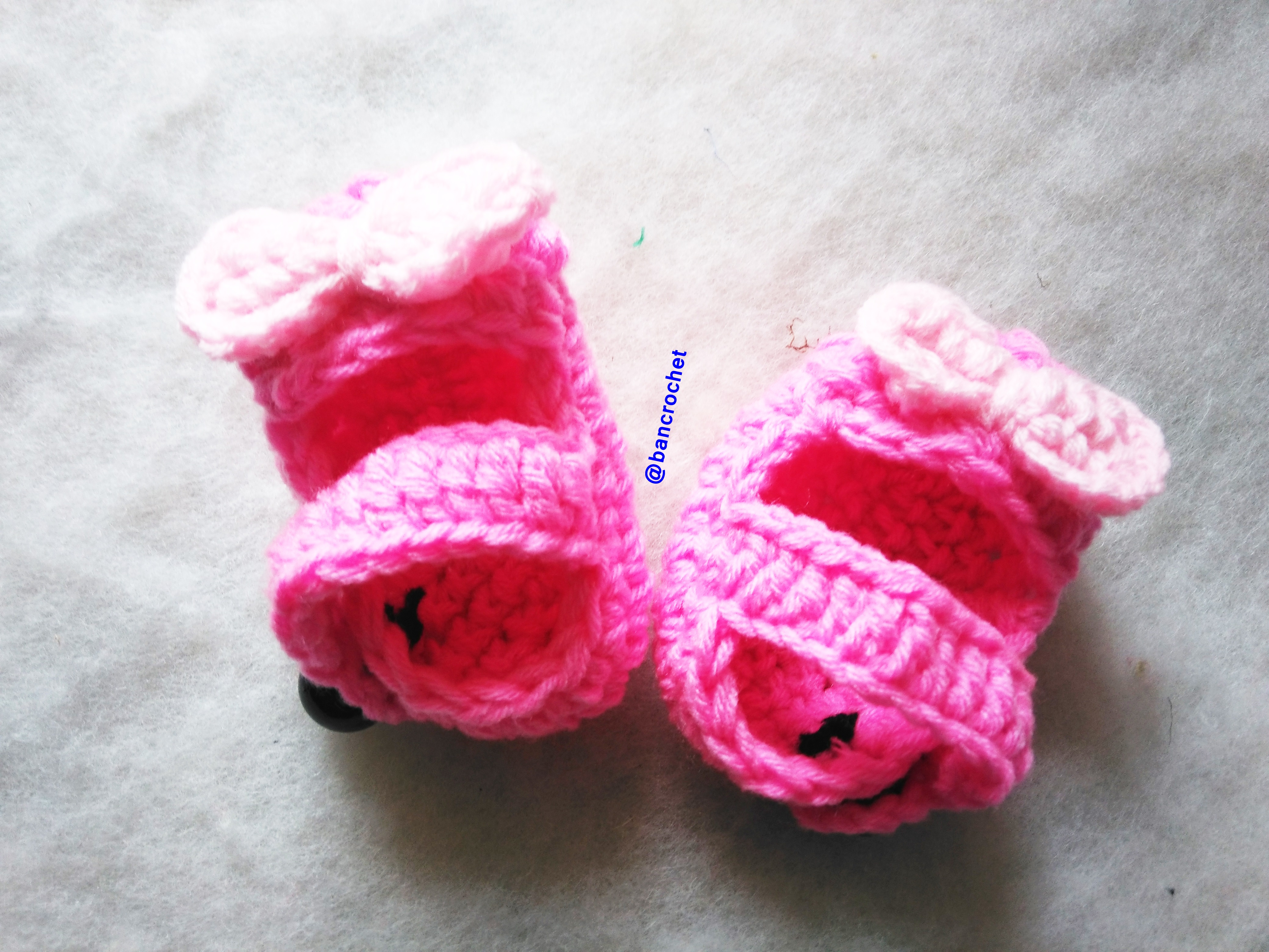 Bancrochet รองเท้าเด็กถักโครเชต์ crochet baby shoes ชมพู 8-9cm