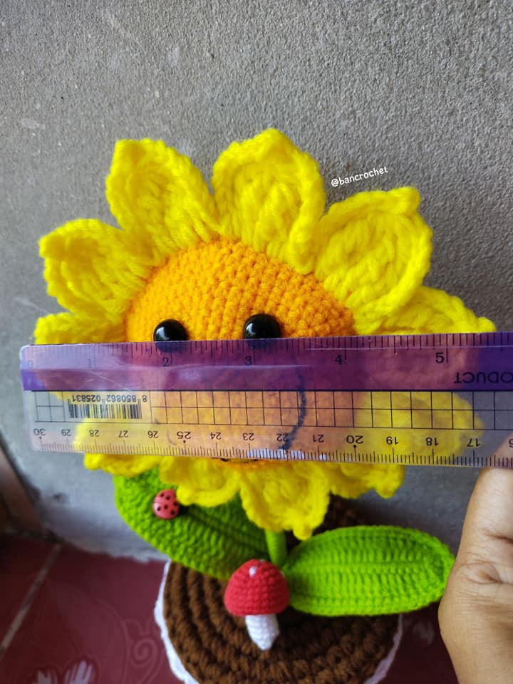 Bancrochet ดอกทานตะวันถักโครเชต์ crochet flowers หลากสี 11*5 inch