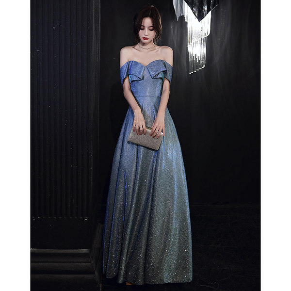 ชุดราตรี ชุดราตรีสวยหรู แบบ ทันสมัย Evening dress