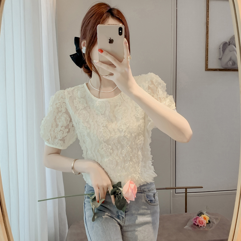 เสื้อลูกไม้ แขนสั้น