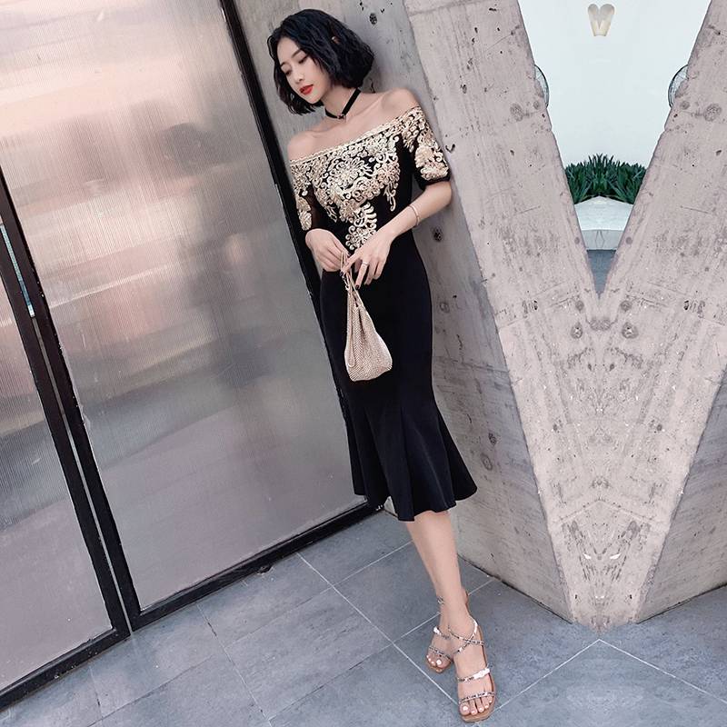 ชุดราตรี ชุดราตรีสวยหรู แบบ ทันสมัย Evening dress