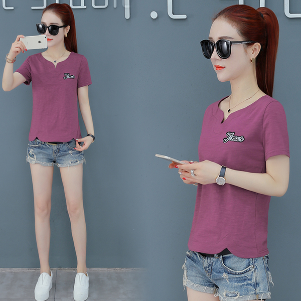 เสื้อผ้าแฟชั่นผู้หญิง เสื้อเชิ้ตแบบฮิตๆ T-shirt ผู้หญิง BY Yiyi