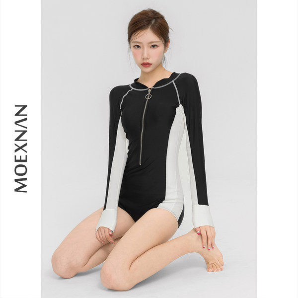 ชุดว่ายน้ำผู้หญิง ชุดว่ายน้ำน่ารัก Bikini ชุดไปทะเล